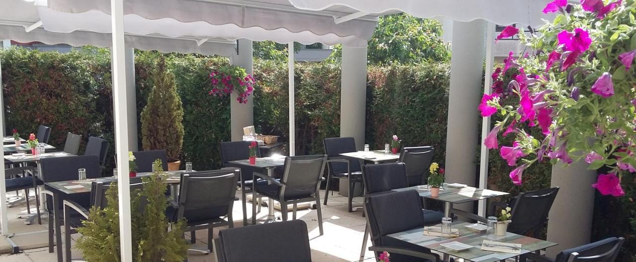 Cottage Logis Hotel - Restaurant Dudelange Eksteriør billede